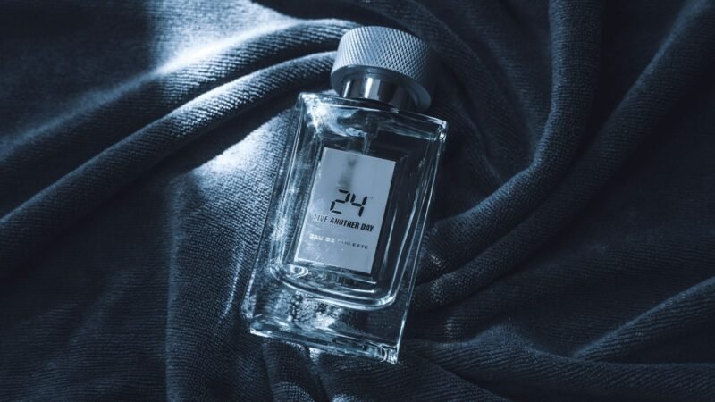 Onde comprar perfumes masculinos com desconto: Achados para o Dia dos Namorados