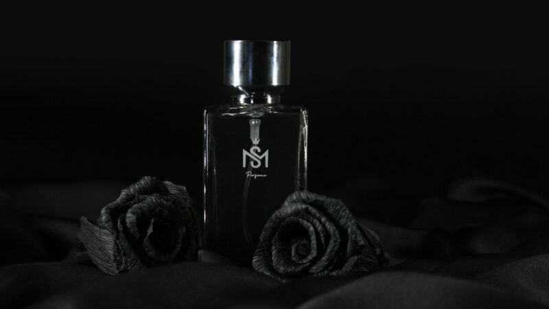 Perfumes Masculinos com Couro para Festa Junina: O Segredo para se Destacar!