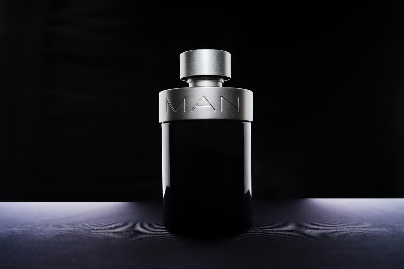 Perfumaria — Como escolher perfume masculino para presentear: o guia definitivo