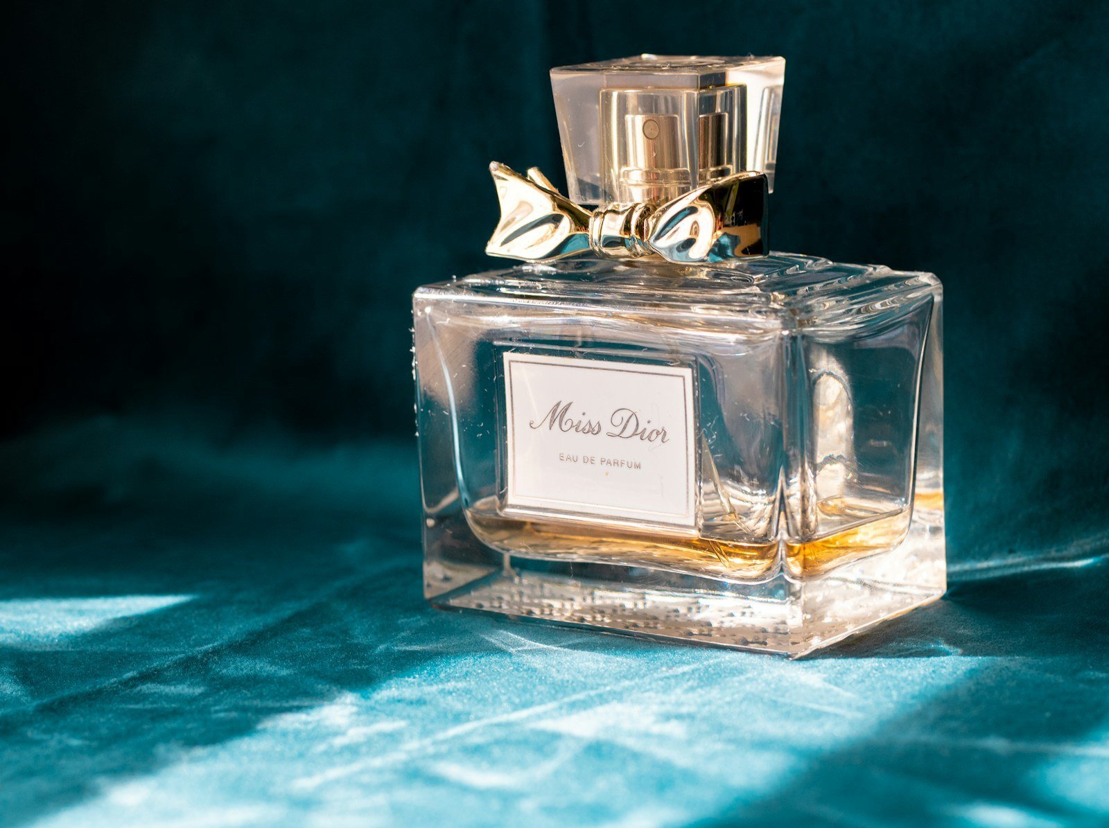 Perfumaria — Perfume Novo 2026: Os Lançamentos que Fazem Barulho!