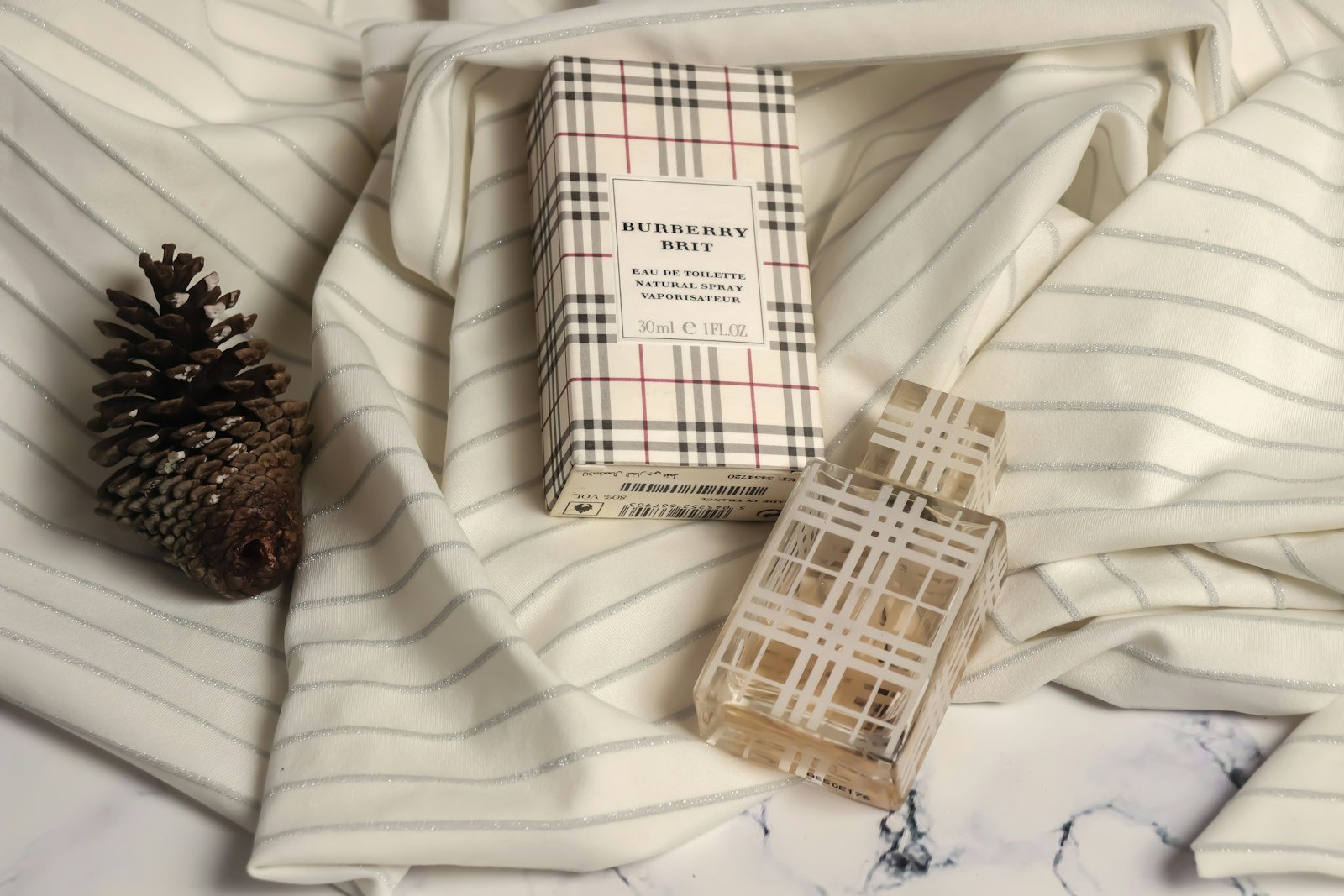 Perfumaria — Perfume para Balada Primavera que Dura Noite Toda: Frutados Imbatíveis