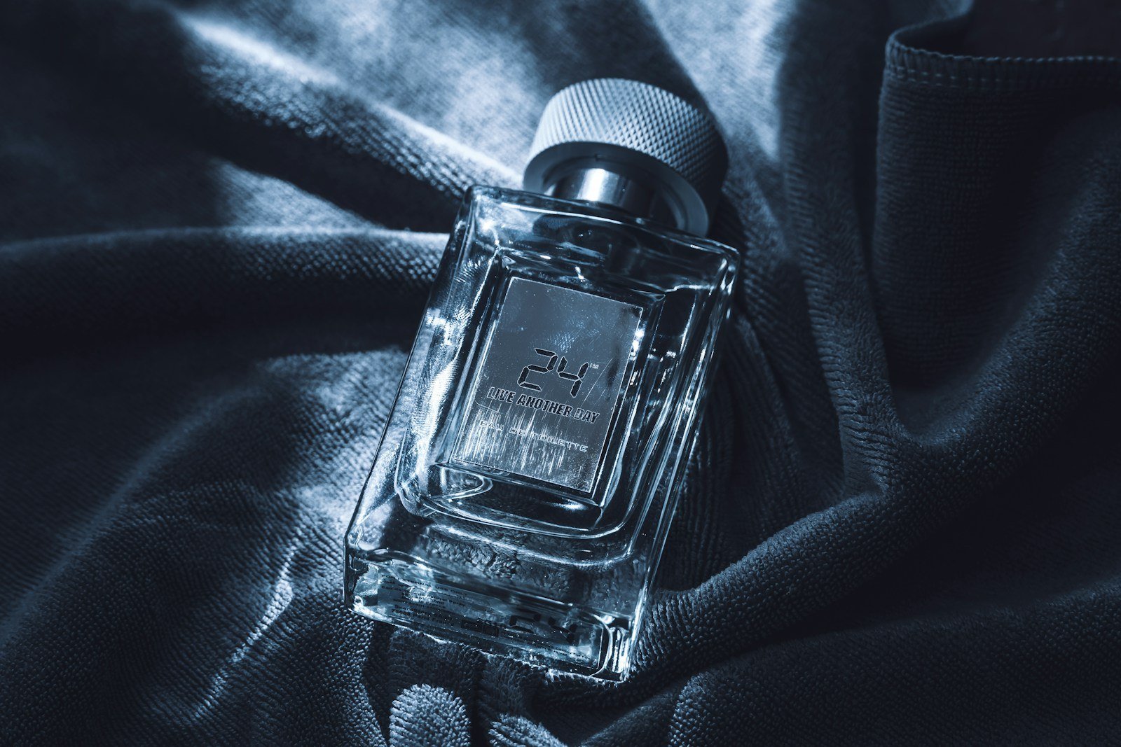 Perfumaria — Perfumes Masculinos para o Inverno Brasileiro
