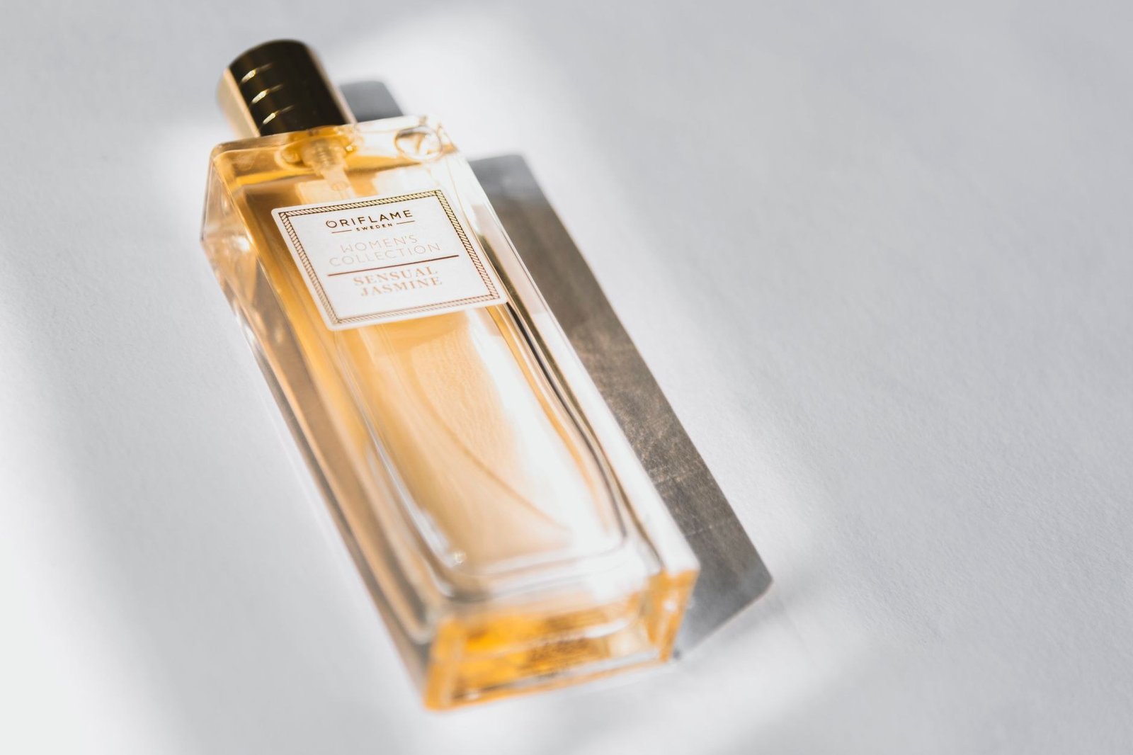 Perfumaria — Baccarat Rouge 540 tem contratipo nacional? Unique Red, da In The Box